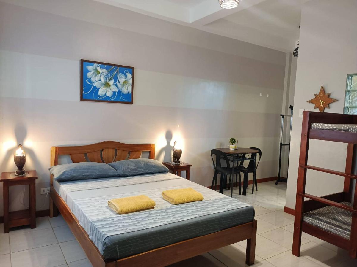 Villa Skanderbeg Guest House Puerto Princesa Dış mekan fotoğraf