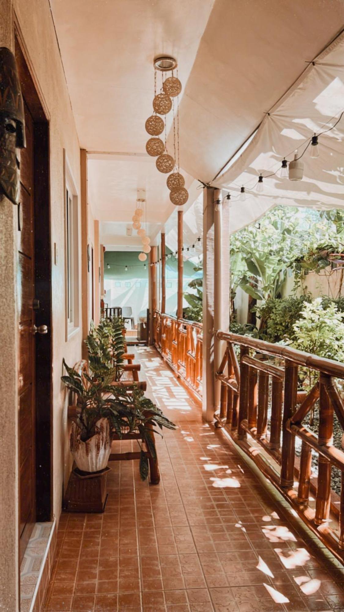 Villa Skanderbeg Guest House Puerto Princesa Dış mekan fotoğraf