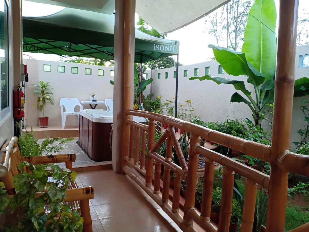 Villa Skanderbeg Guest House Puerto Princesa Dış mekan fotoğraf